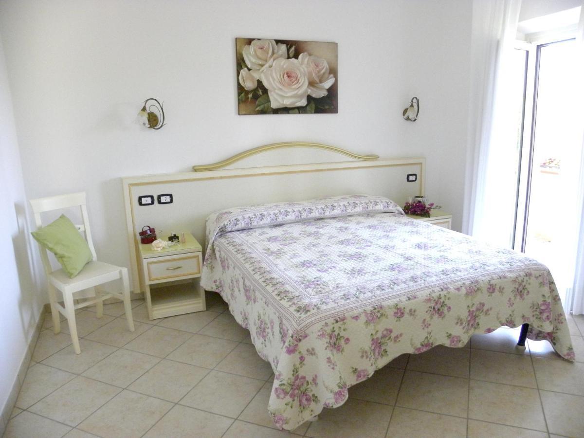 Comfortable Apartment In Maratea With Sea View 95 M² + Parking Exterior photo